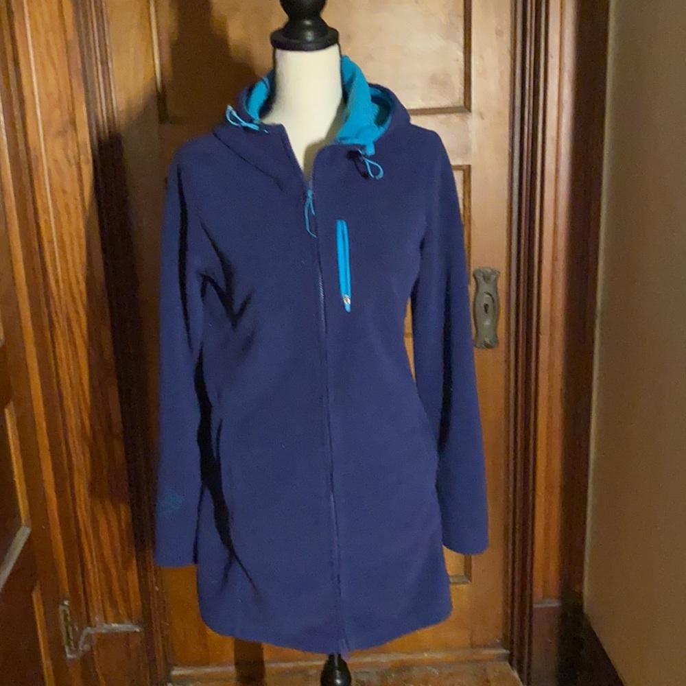 Athleta yoga coat with drawstring & 5 pockets